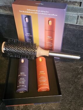 Dyson Brush and PRODUCT